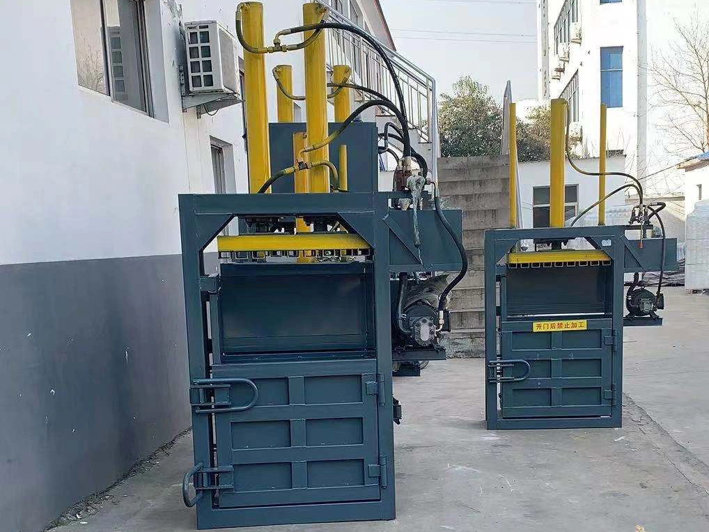 CE Approved Waste Tyre Baling Machine /Cardboard Plastic Bottle Press Baler